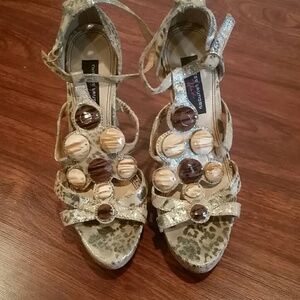 Chinese laundry size 8 sexy heels